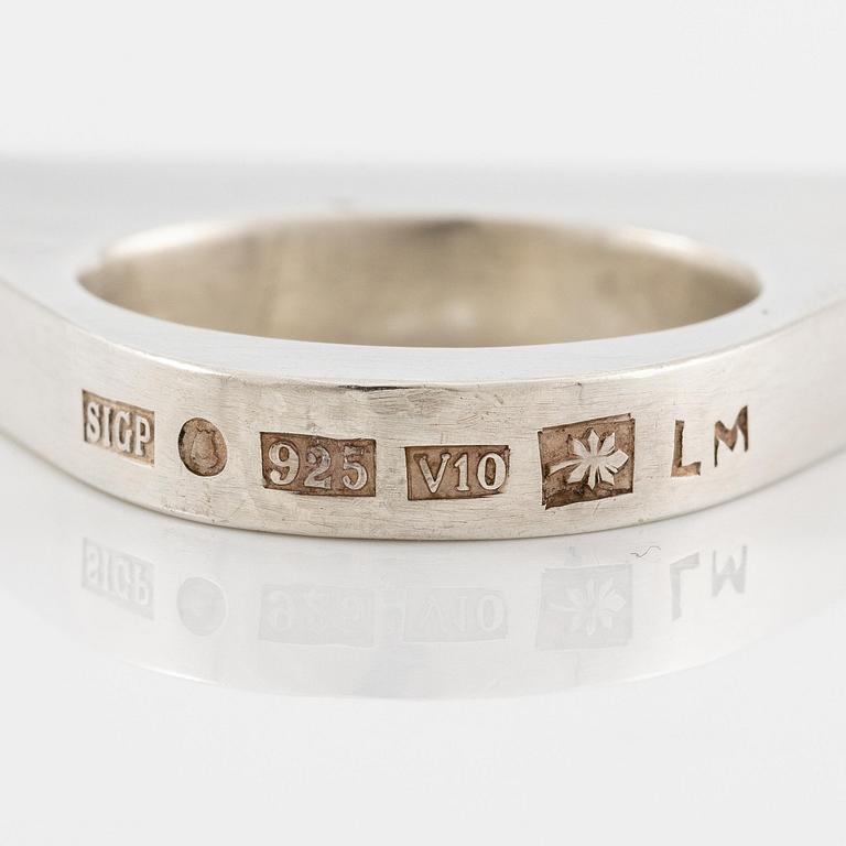 Sigurd Persson, a ring, sterling silver with gilding, Stockholm 1995.
