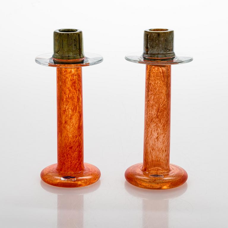 Oiva Toikka, a pair of glass candlesticks, signed Oiva Toikka Nuutajärvi Notsjö.