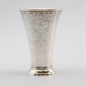 BÄGARE, silver, Johan Pettersson Berg, Norrköping 1766. Vikt ca 444 gram.