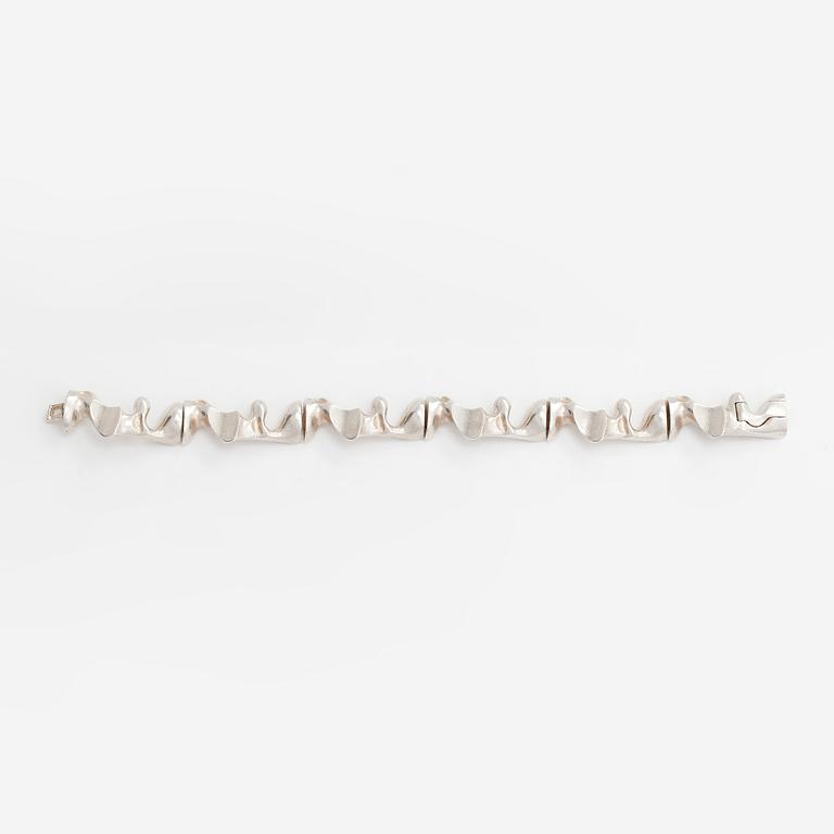 Armband "Cetus" och örhängen "Calloipe", sterlingsilver. Lapponia 1979 och 1984.