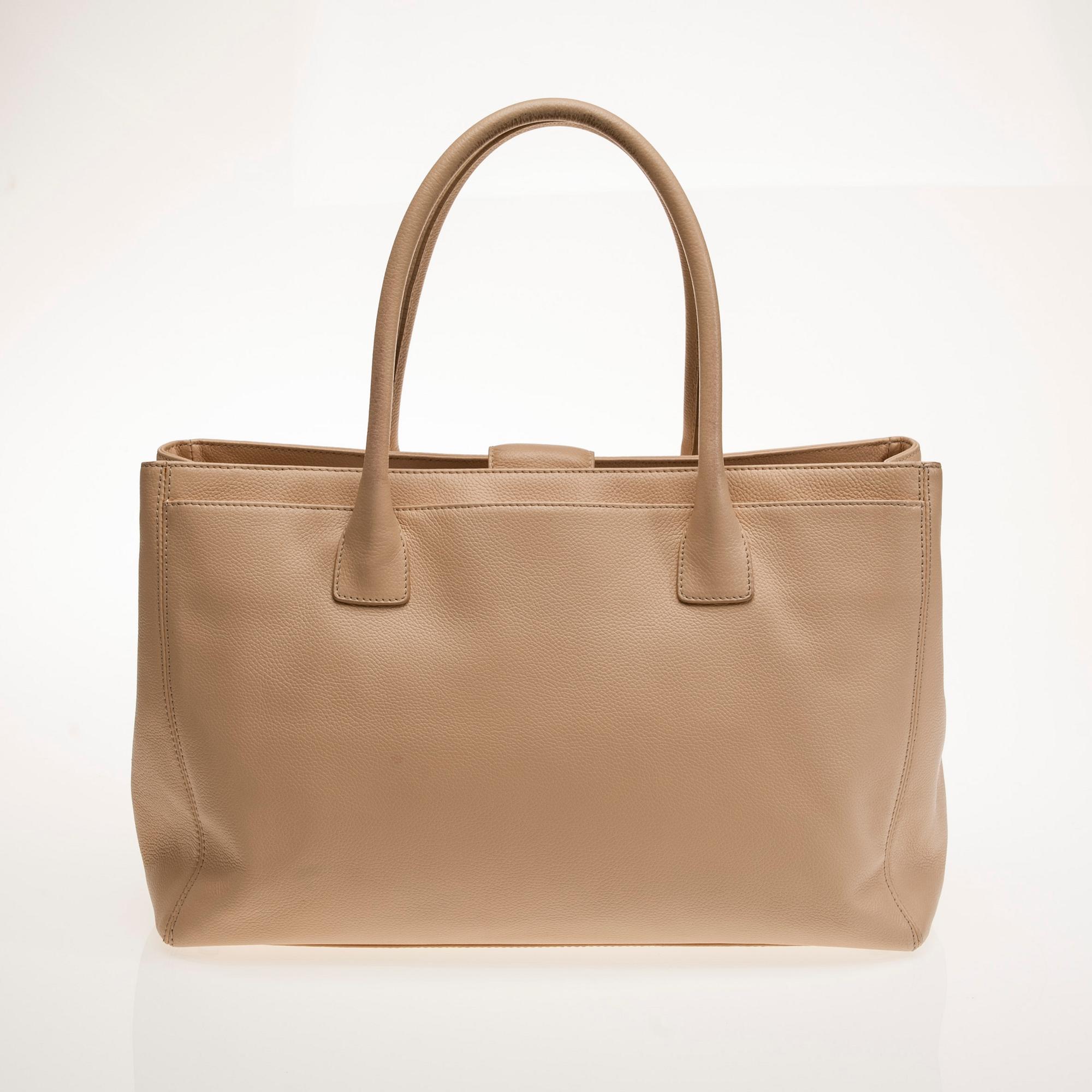VÄSKA, "Executive Tote", Chanel.