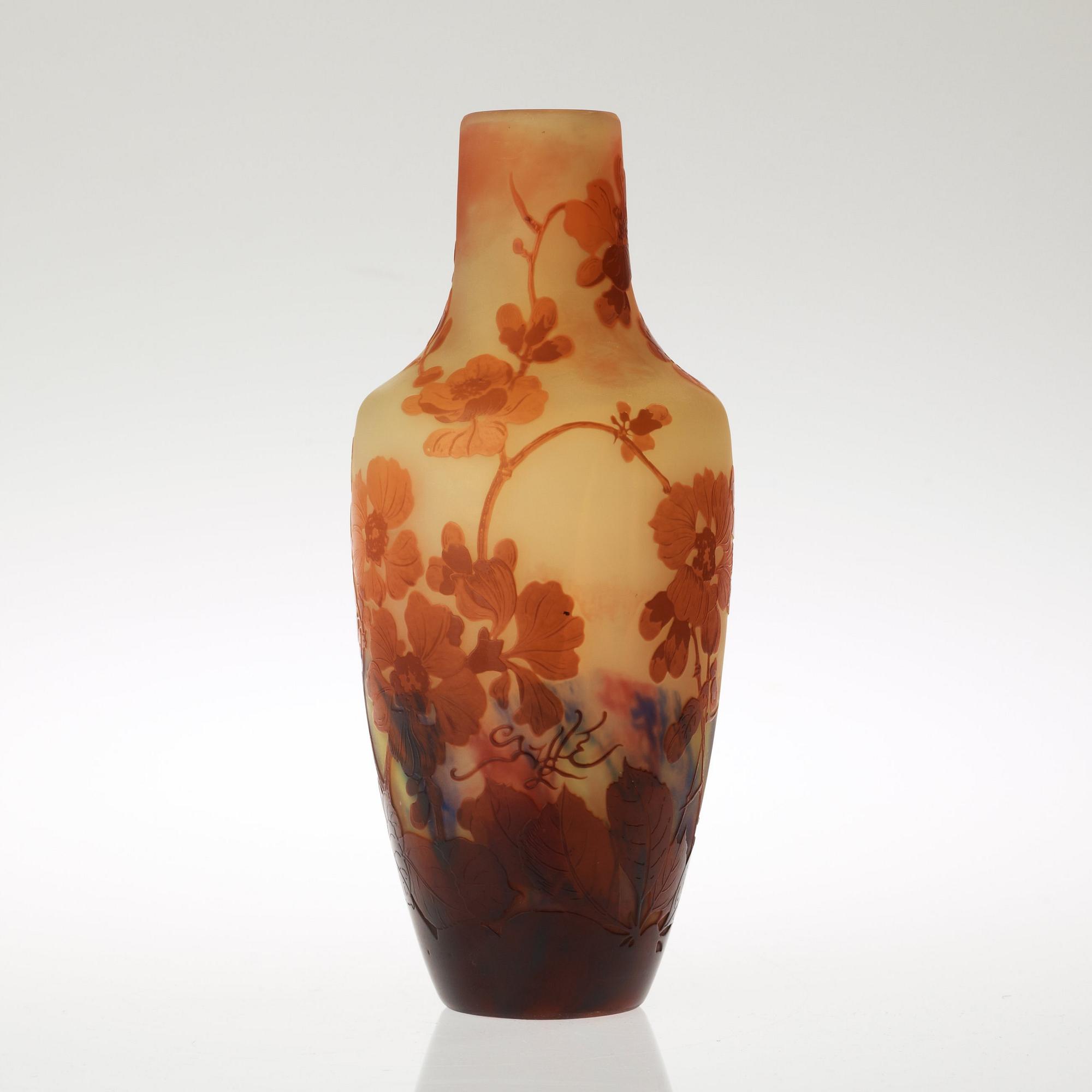 An Emile Gallé Art Nouveau amber cameo glass vase, Nancy France.