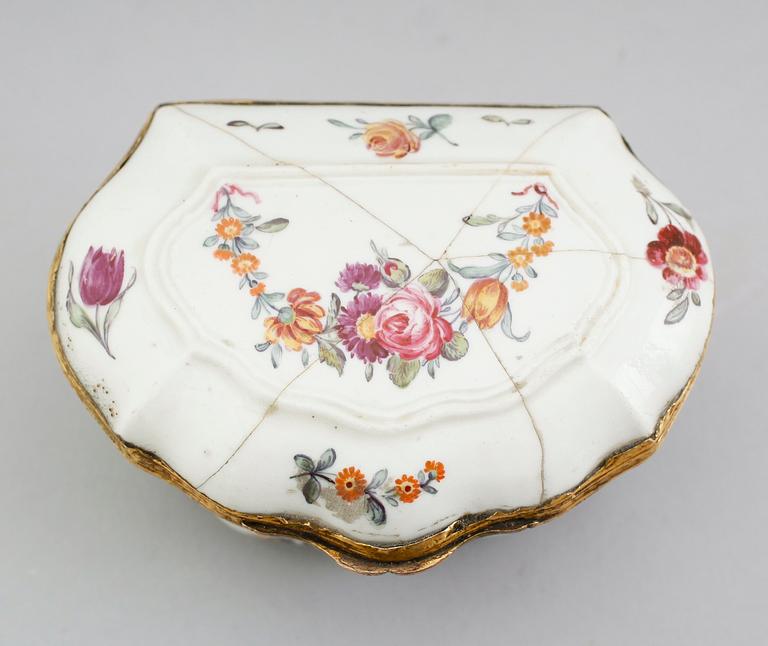DOSA, porslin, 1700-tal.