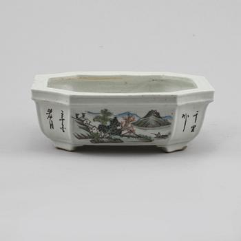 YTTERFODER, porslin, Kina, 1800/1900-tal.