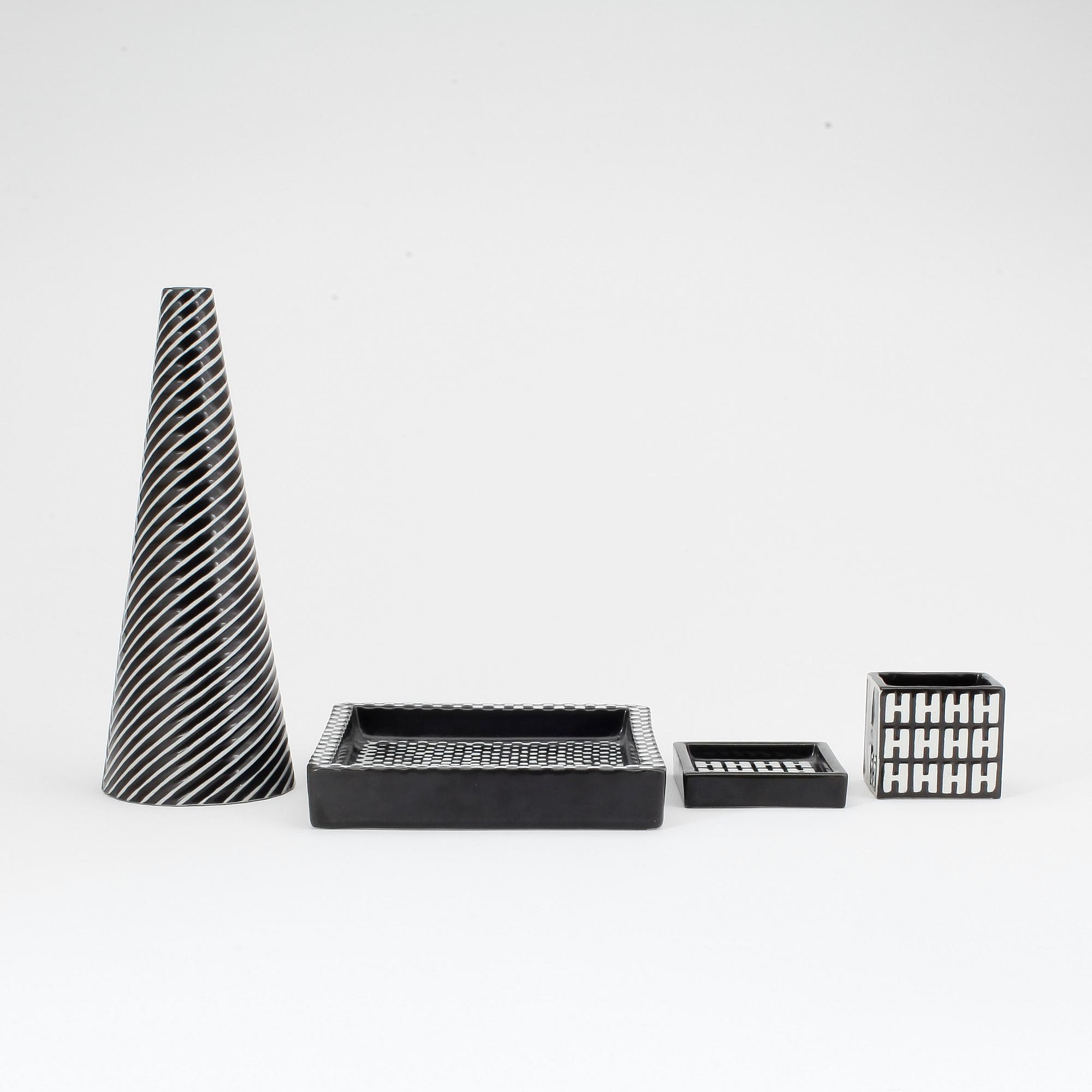 PARTI STENGODS, 4 delar, "Domino", Stig Lindberg, Gustavsberg.