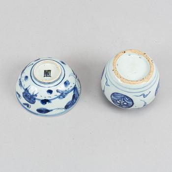 A blue and white jar and vase, Ming dynasty (1368-1644).