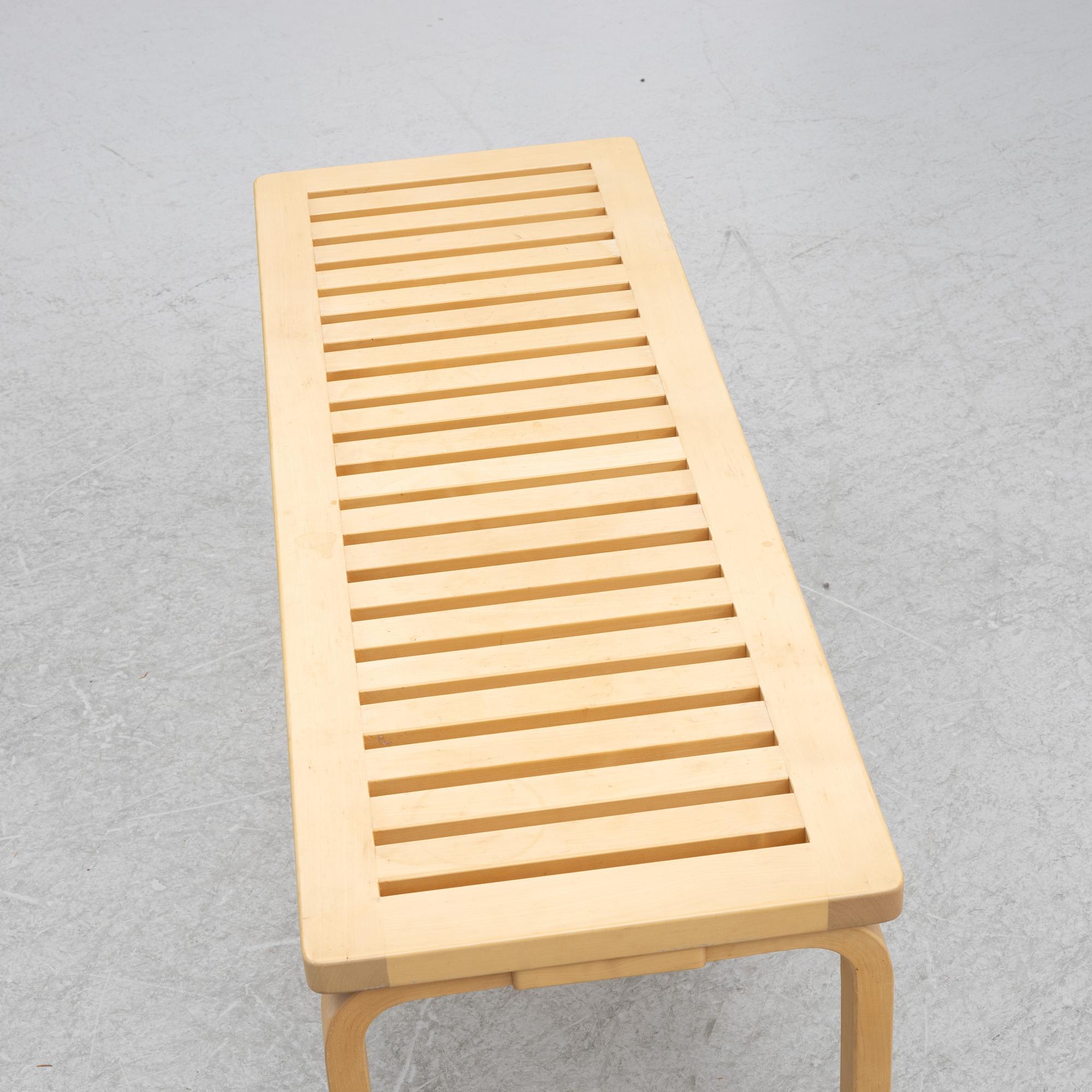 Alvar Aalto, bänk, 153A, Artek.