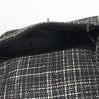 Chanel, väska, "Tweed Carry On Flap Bag", 2016-17.