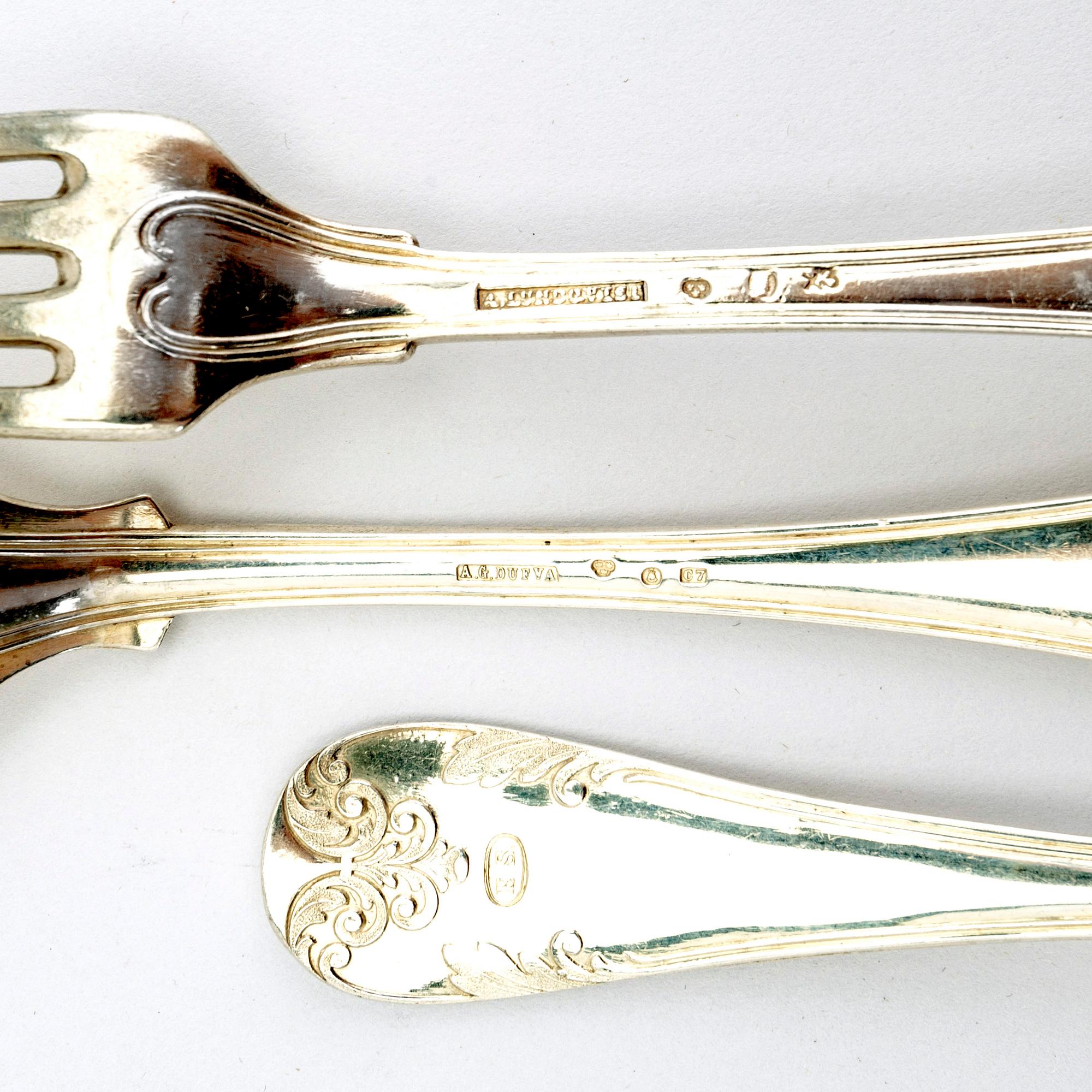 Gafflar 12 st silver olika mästare.