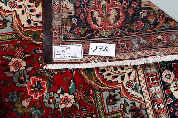 Matto, Tabriz, ca 295 x 195 cm.