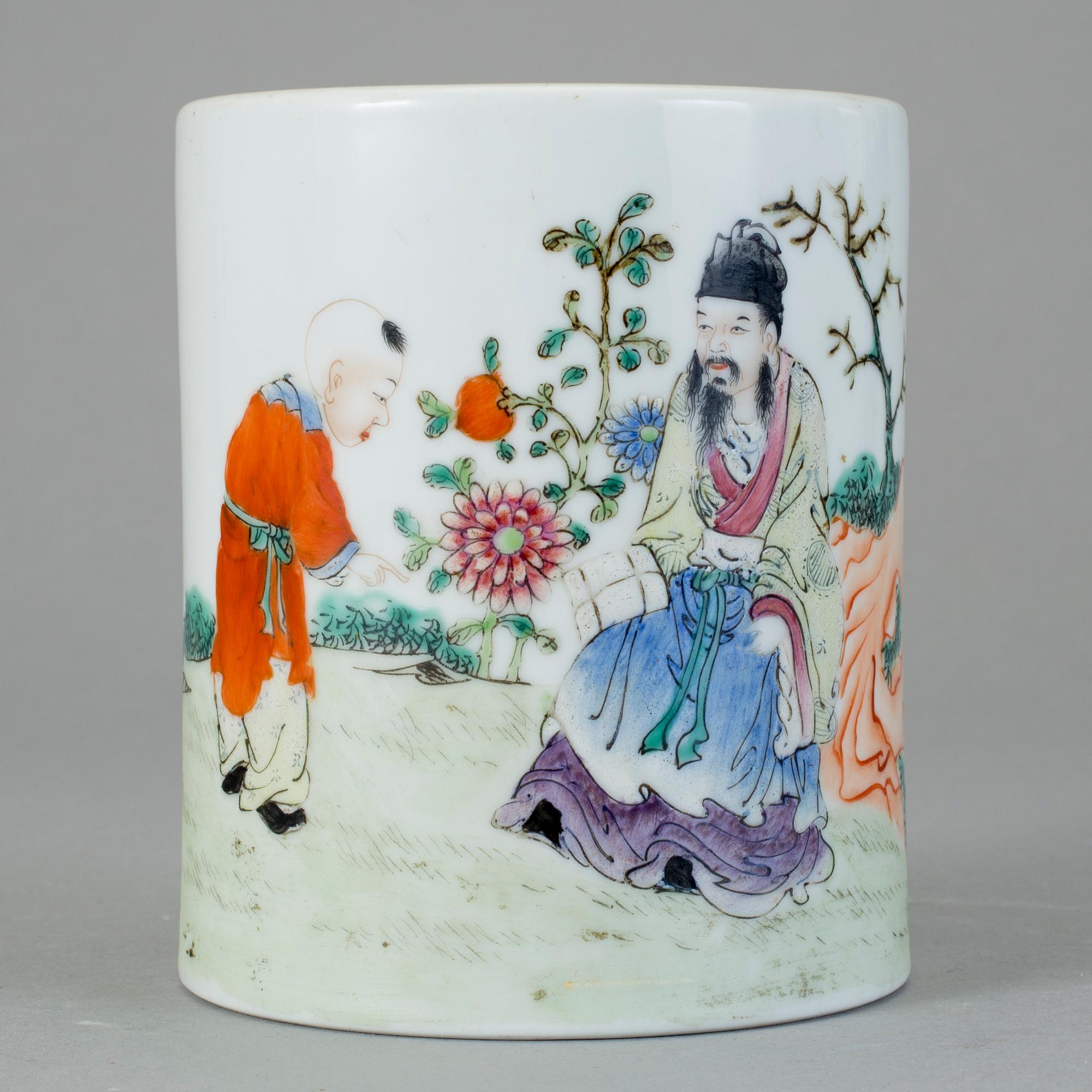 PENSELSTÄLL, porslin, Kina, 1900-tal.