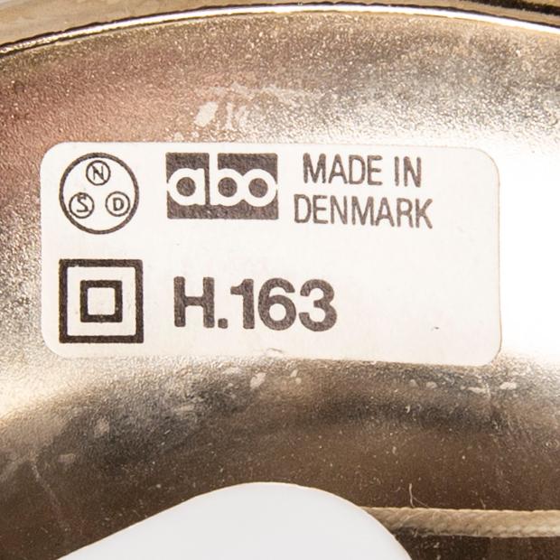 Vägglampor, ett par, abo Randers, "Guld-magnetlampe", Danmark, 1970-tal.