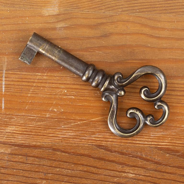 Skåp, ett par, sportstugemöbler, Svensk Fur, 1900-talets mitt.