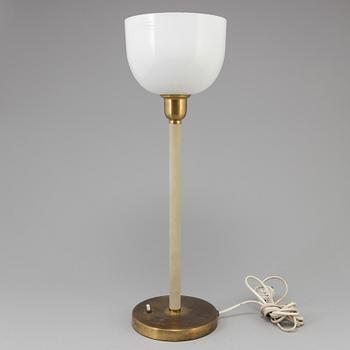 BORDSLAMPA. Asea Skandia. 1900-talets mitt.