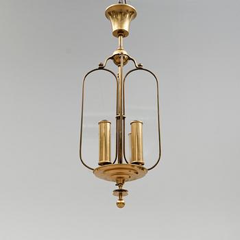 TAKLAMPA, 1900-talets mitt. Höjd 65 cm.