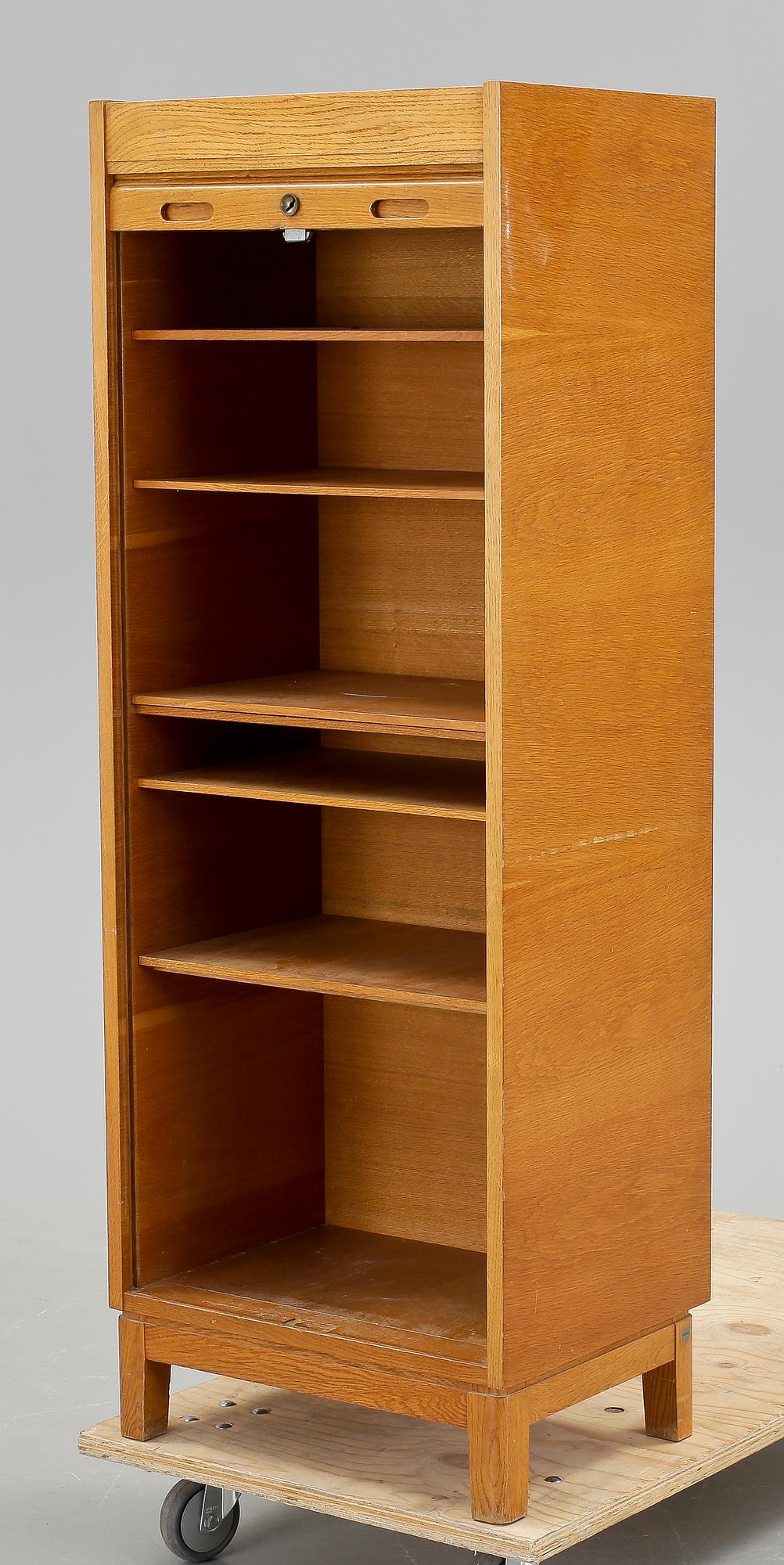 ARKIVSKÅP, Åtvidabergs Snickerifabrik. omkring 1900-talets mitt.