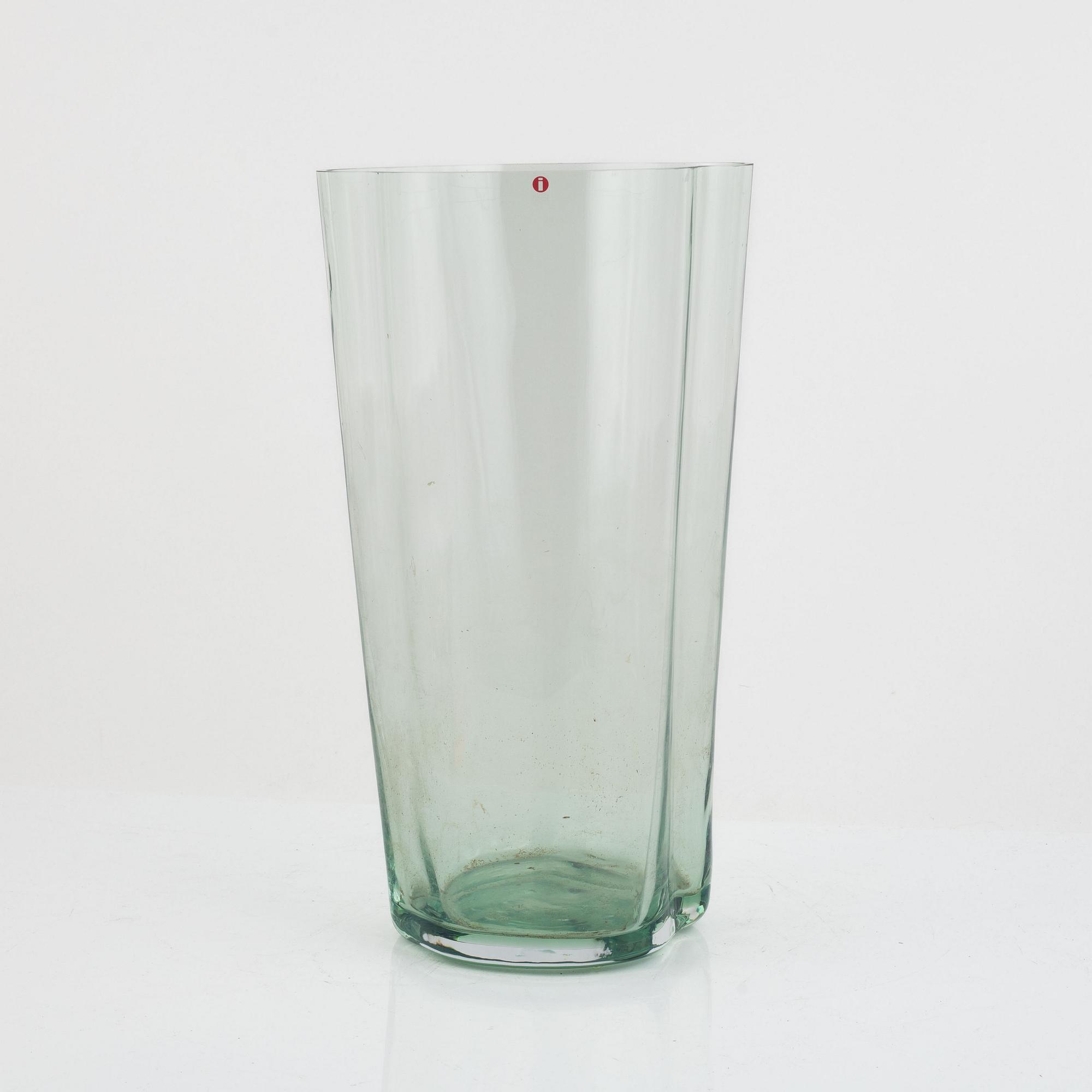 Alvar Aalto, vas, glas, "Alvar Aalto 100 år", Iittala 1284/1998.