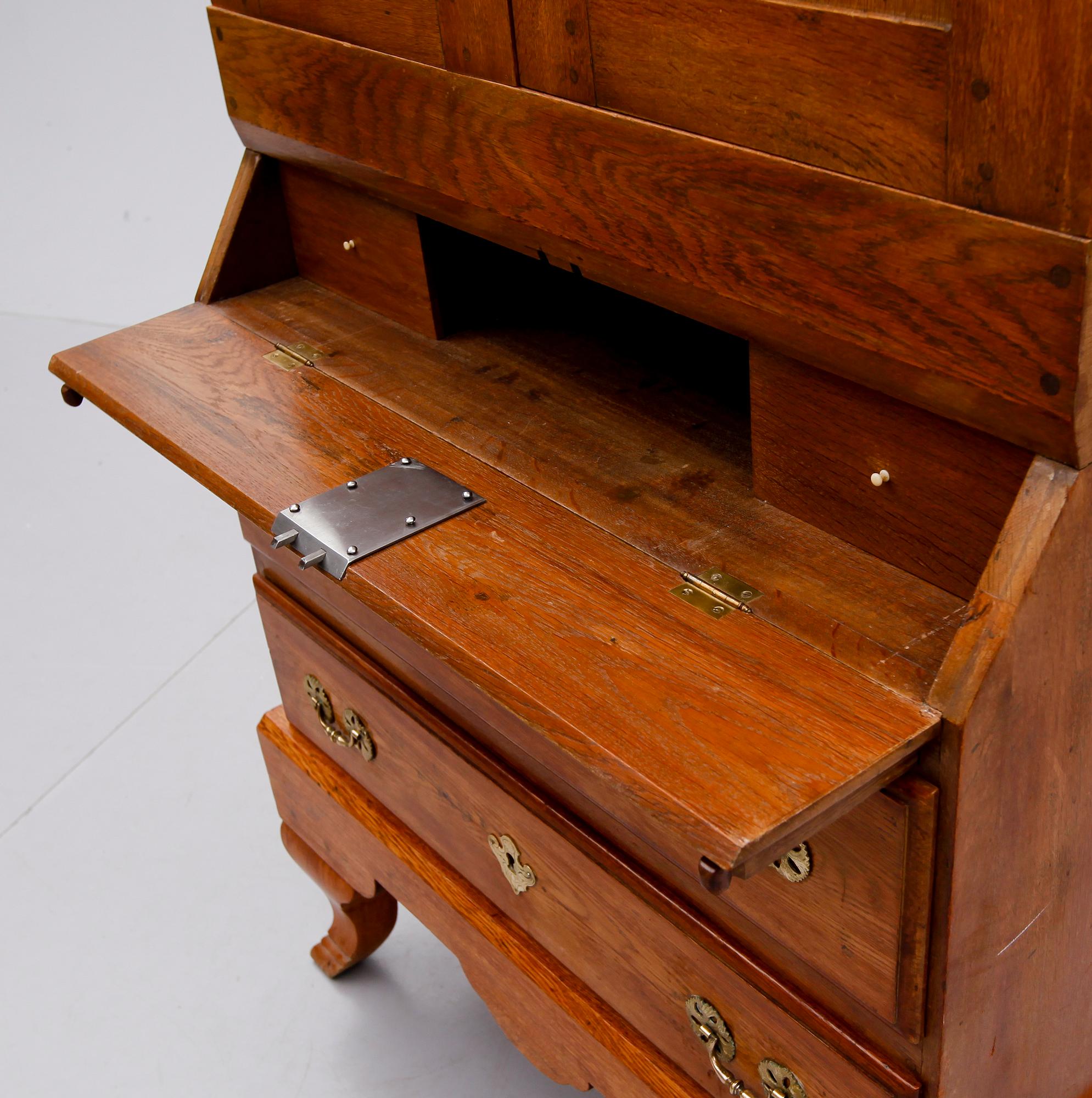 SKÅP, rokoko, 1700-tal.