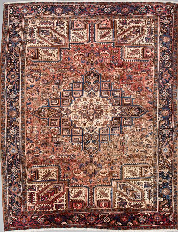 MATTA, semiantik, Heris, ca 345 X 259 cm.