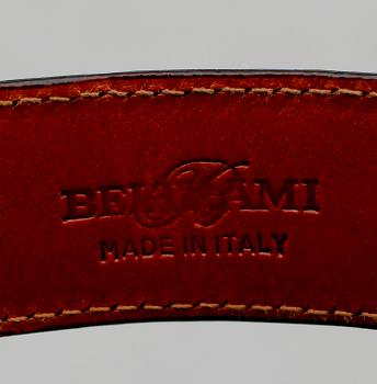 SKOR SAMT BÄLTE, brunt skinn, Italien.