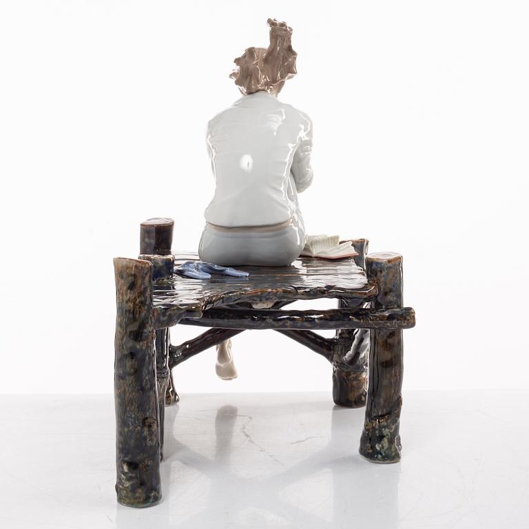 Ernest Massuet, figurine, "Sunset at the Pier", Lladró, Spain.