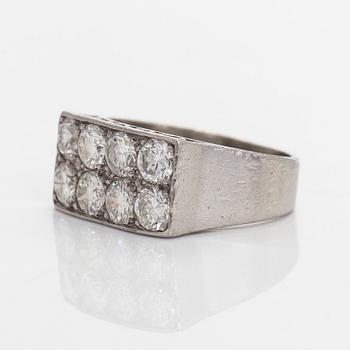Ring, briljantslipade diamanter, platina, Stockholm 1951.