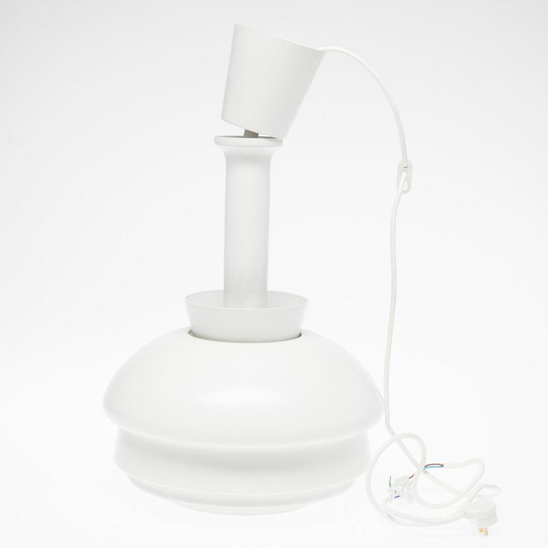 TAKLAMPA, A335B, Alvar Aalto, Artek. Valaisinpaja. Höjd 40 cm.