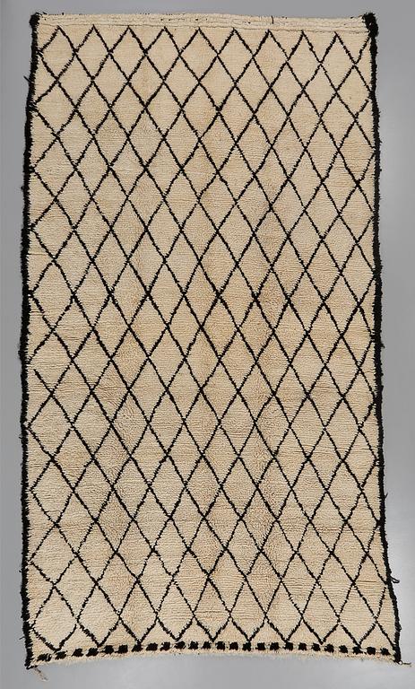 MATTA, Beni Ourain, 1900-talets senare del, 206 cm x 313 cm.