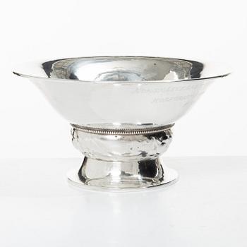 A Swedish silver bowl, mark of Edlunds Silverfabrik, Stockholm 1924.
