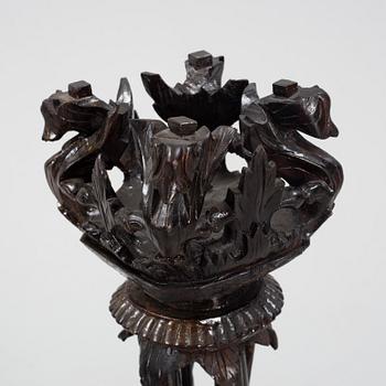 Altarljusstakar, Japan, 1900-talets första hälft.