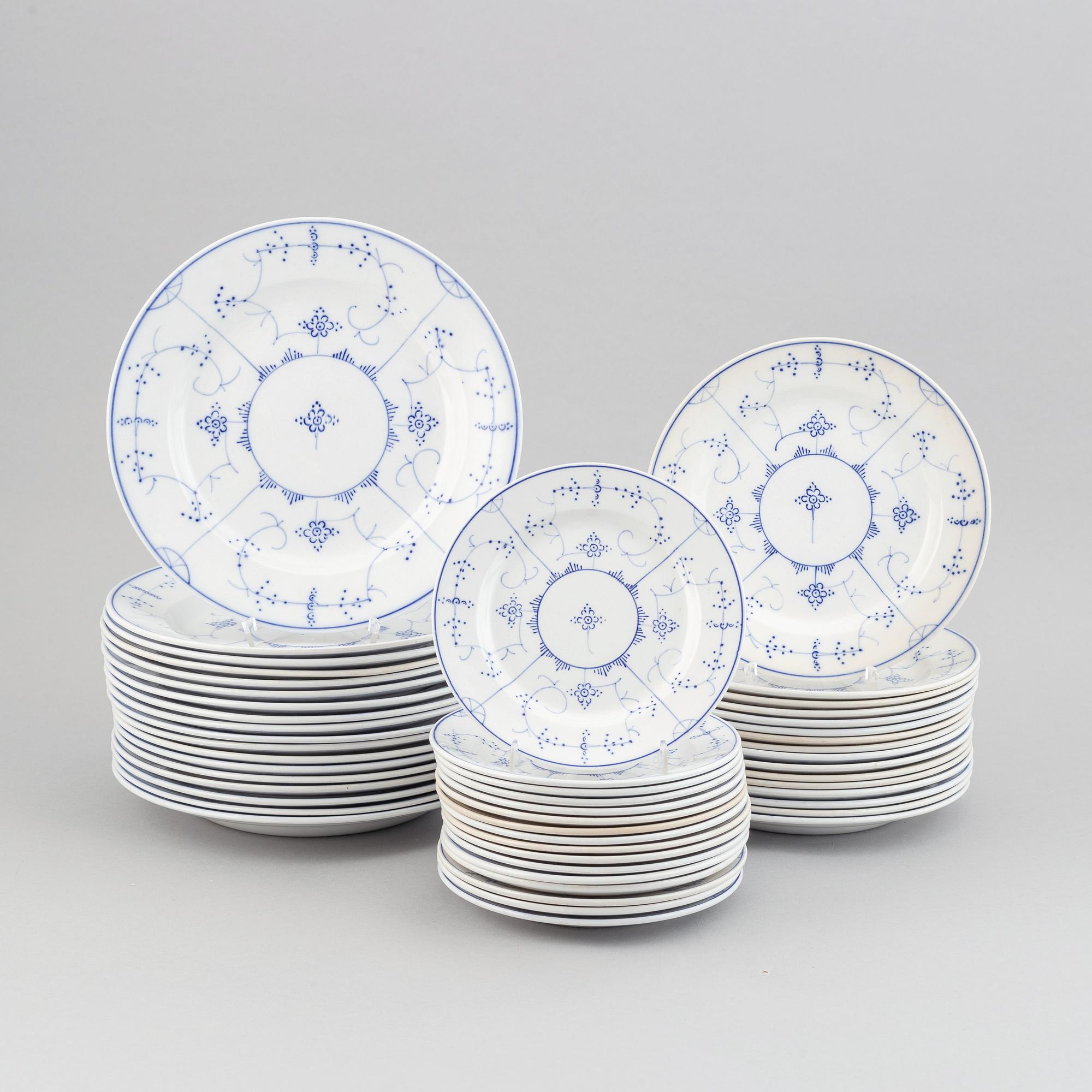 Villeroy & Boch, matservis, Dresden, ca 90 delar.