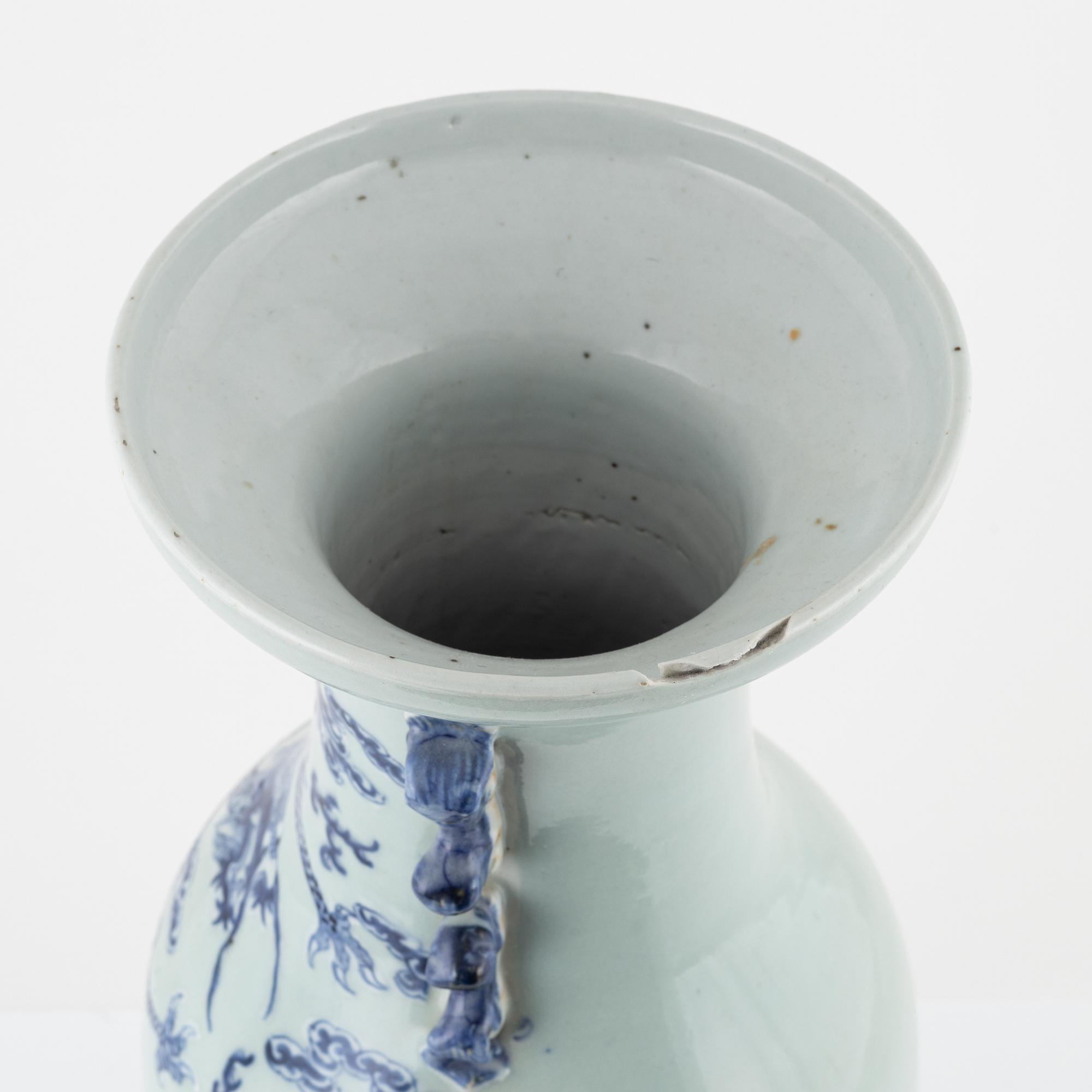 Golvurna, porslin, Kina, 1800-tal.
