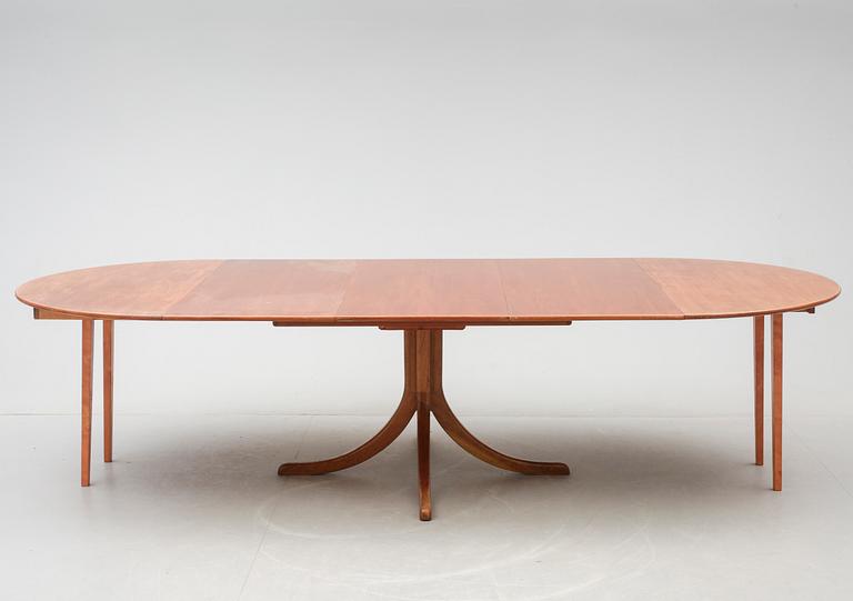 JOSEF FRANK, matbord, Firma Svenskt Tenn, modell 771.