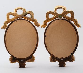SPEGELLAMPETTER, 1 par, gustaviansk stil,1900-talets andra hälft.