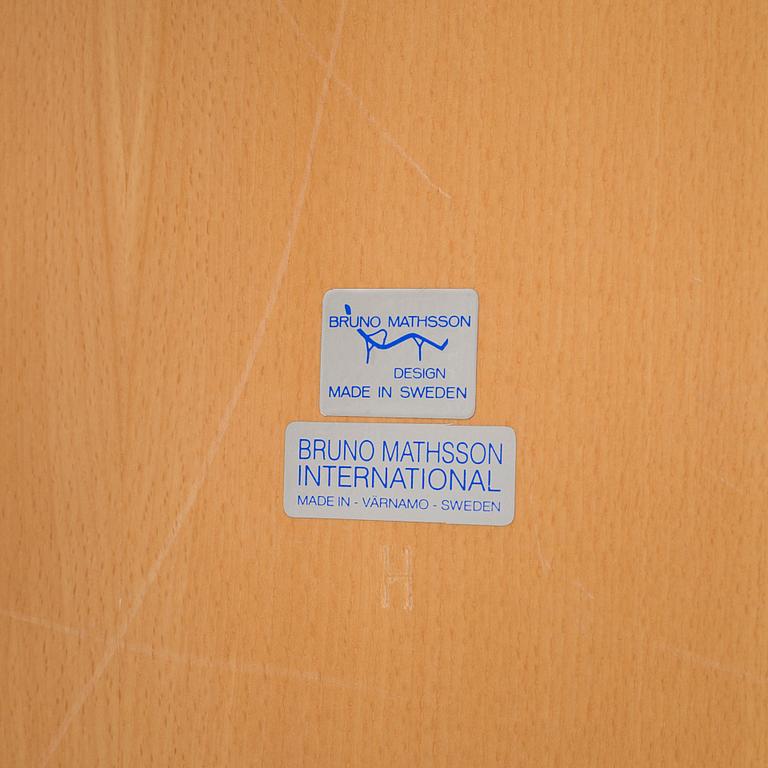 BRUNO MATHSSON, soffbord, "Annika", Bruno Mathsson International, modell formgiven 1936.