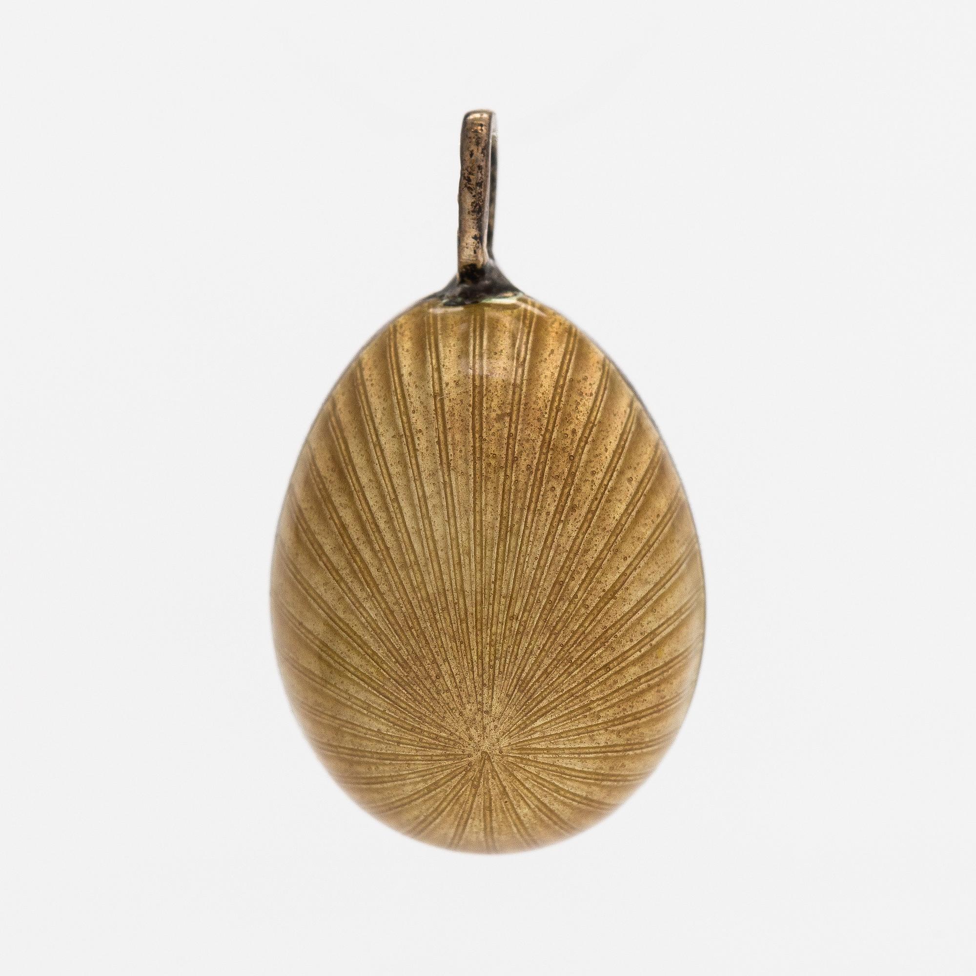 Hänge, ägg, beige emalj, silver, A. Tillander.