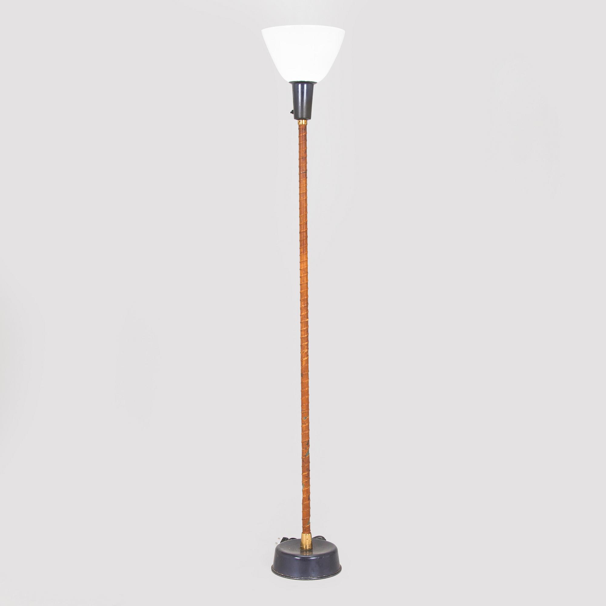 Lisa Johansson-Pape, golvlampa, Stockmann Orno 1900-talets mitt.