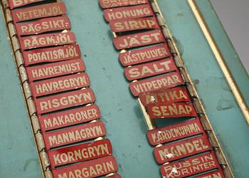 INKÖPSTAVLA TILL HUSHÅLLET, plåt, 1930/40-tal.