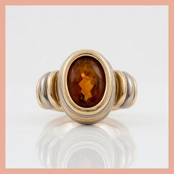 A circa 4.56 ct citrine ring. Made by Gaudy, Stockholm 1997.