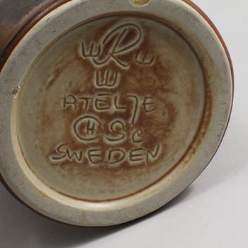 VASER, 3 st, samt SKÅL, stengods, Carl Harry Stålhane, Rörstrand Ateljé, 1900-talets andra hälft.