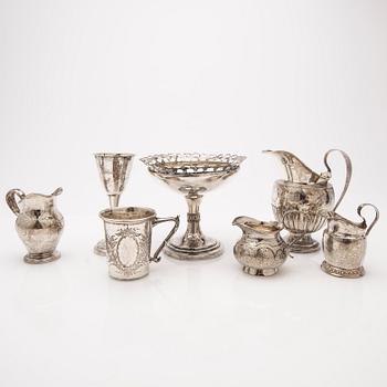 A group of silver, 7 pieces, including Sweden and Russia, 19th century.