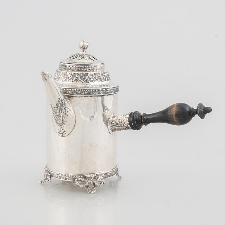A Swedish silver coffee pot, marks of Carl Ohlsson, Karlskrona 1915.