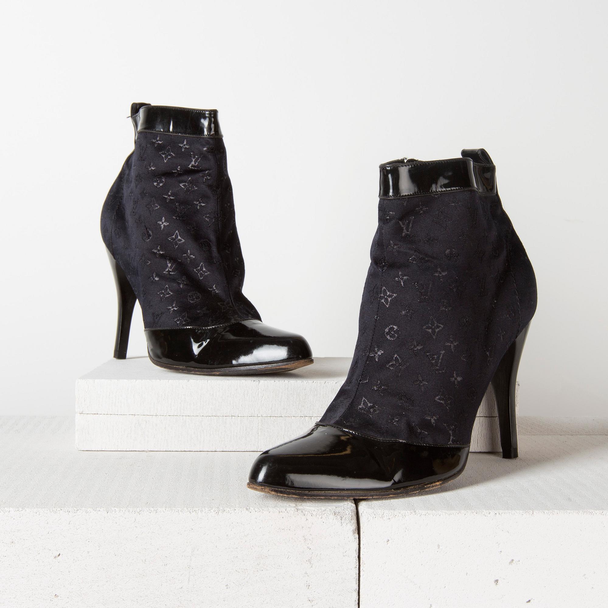 STÖVLETTER, Louis Vuitton, storlek 40.