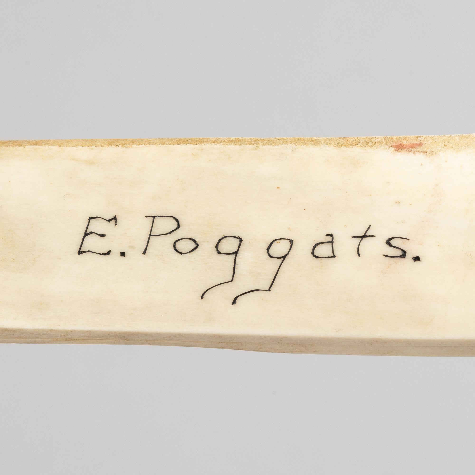 Esaias Poggats, knife and cup-.