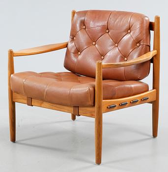 A armchair designed by Ingemar Thillmark, namned Läckö, made by OPE in Jönköping in the middle of the 1960s.