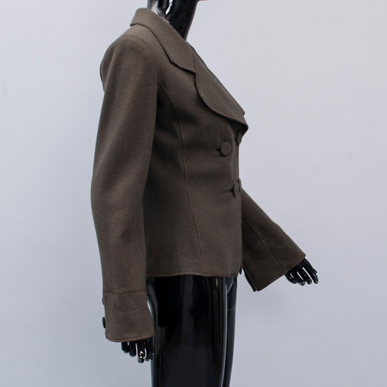 KAVAJ, Giorgio Armani.