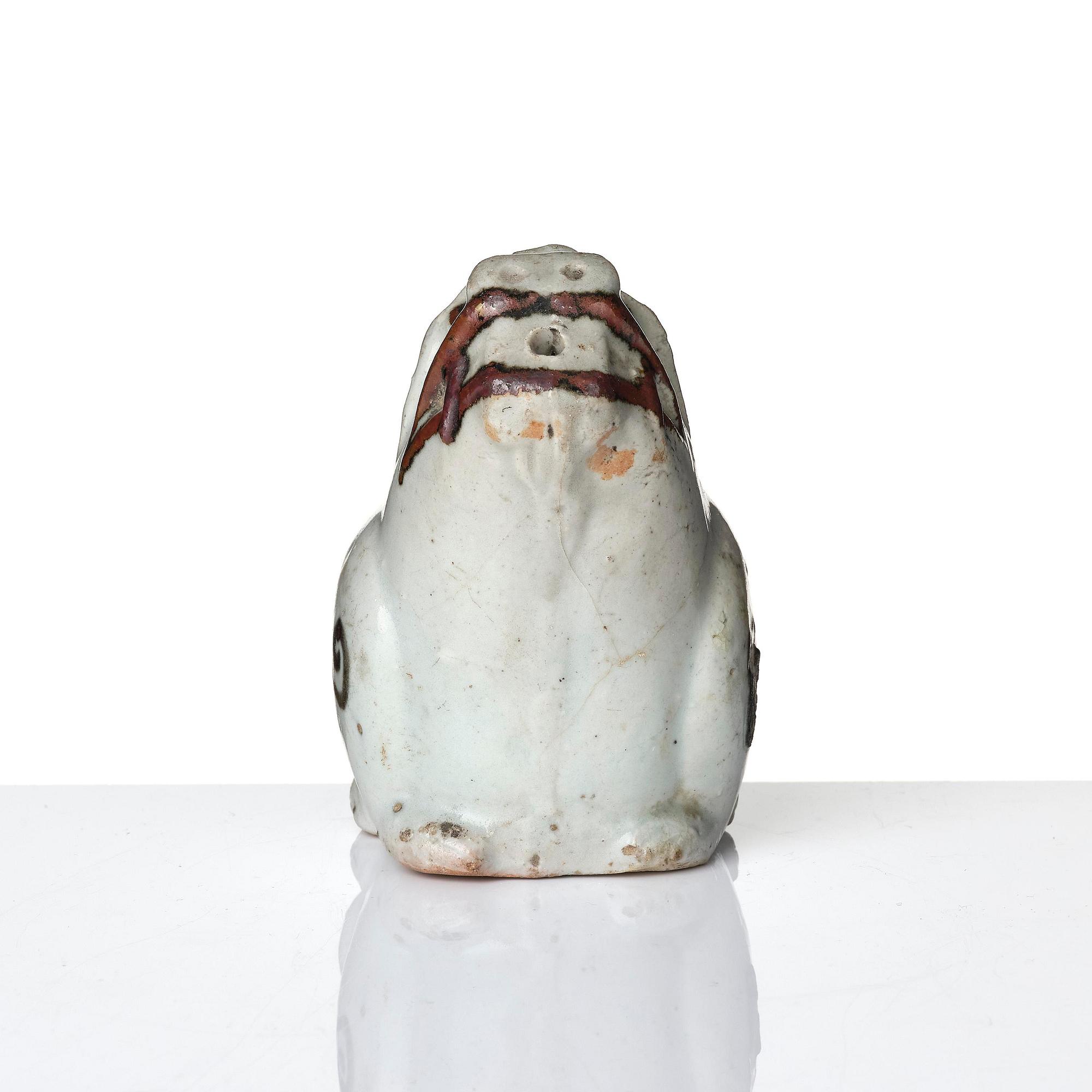 A group lot of ceramics for the Southeast Asian market, 14/16th century. (7 pieces).