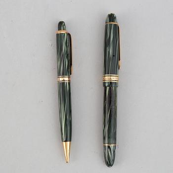 Montblanc, a fountain pen and a pencil in a leather case, 1950's.