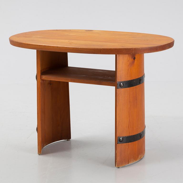 A pine table from Åby Möbelfabrik, 1930's-1940's.