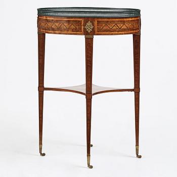 A Gustavian late 18th century table, attributed to Gottlieb Iwersson, royal cabinetmaker, master in Stockholm 1778-1813.